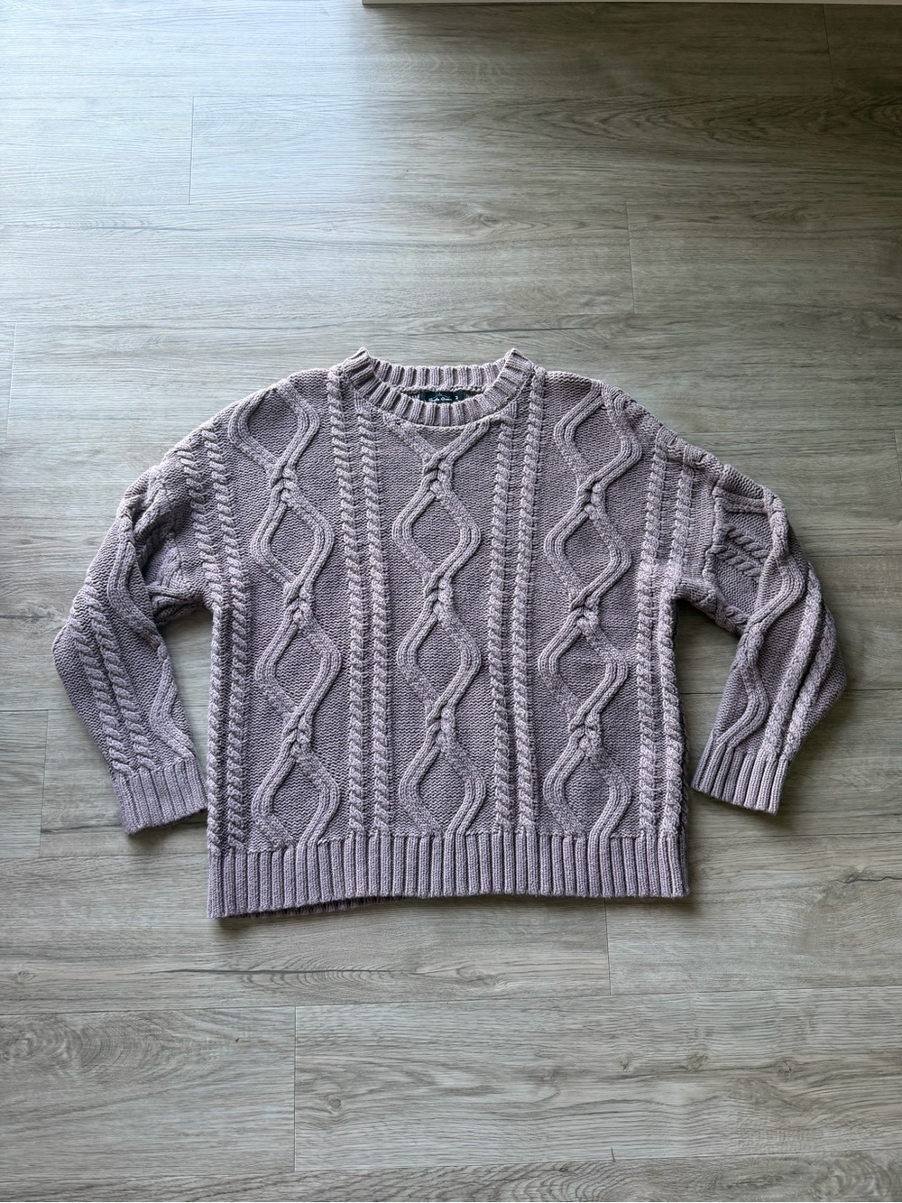 Women's Trendy Queen Cable Knit Crewneck Sweater - Mauve - Size Medium